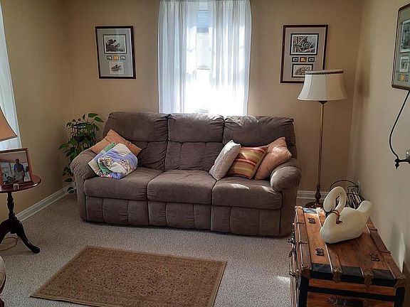 2nd image of 18 Spruce St