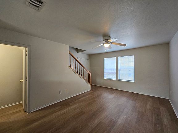 4th image of 3800 Malibu Ln #A