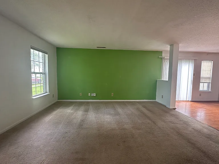 12850 Freedom Dr — Photo 3