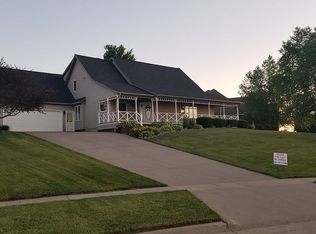701 Kester Rd, Marshalltown, IA 50158