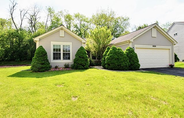 1st image of 1822 Cambridge Dr