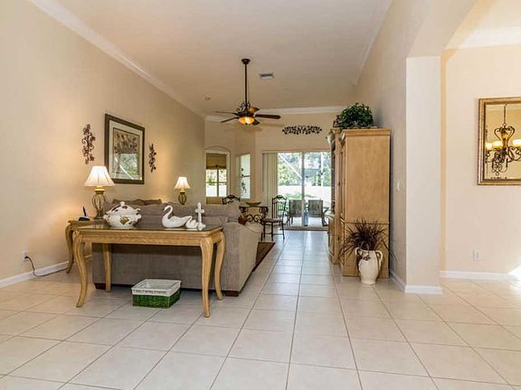 3rd image of 9348 Heron Cove Dr