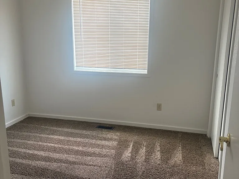 3047 N Linda Vista Ln — Photo 12