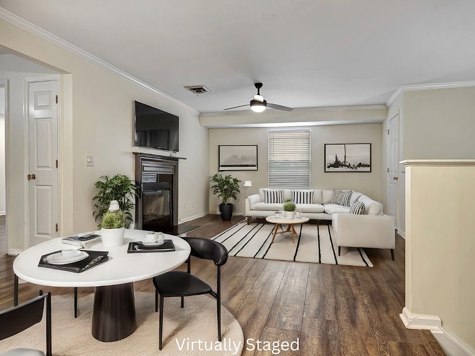 1st image of 528 Chandler Pl