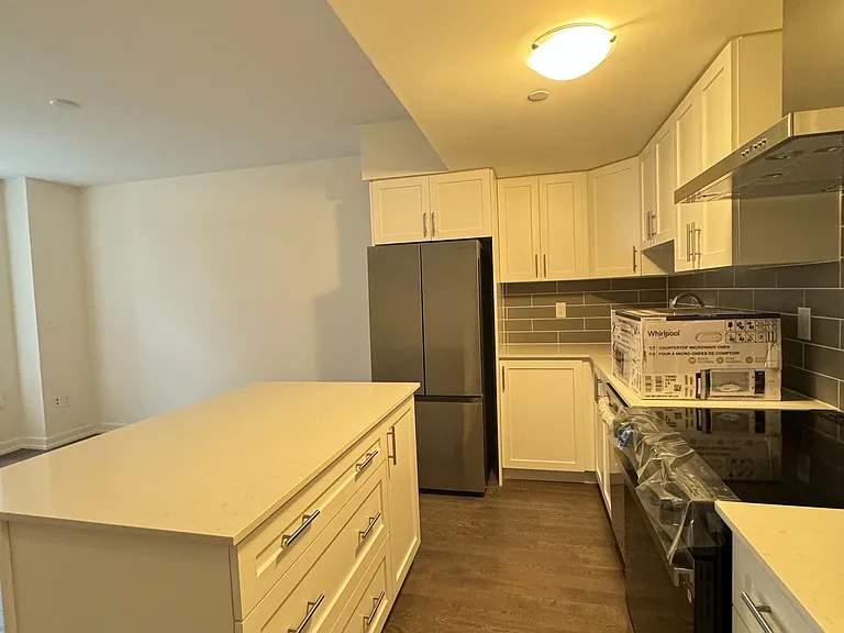 58 Elizabeth St S #2108 — Photo 9