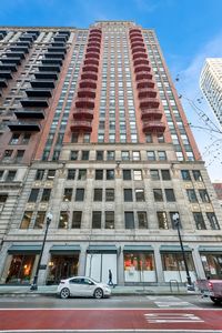 208 W Washington St APT 711, Chicago, IL, 60606