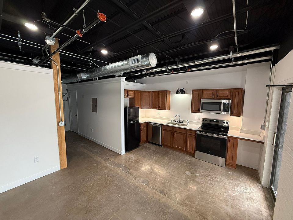 1st image of 511 S 5th St #11576649