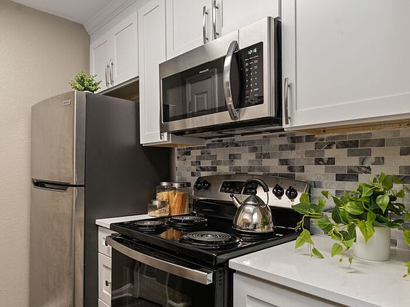 2nd image of 4933 Central Ave #491302