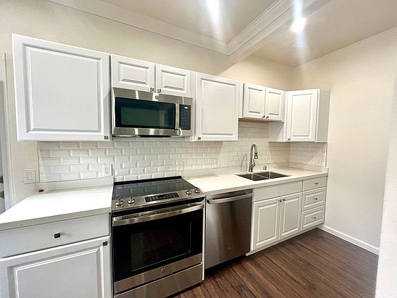 4th image of 845 Garnet Ave #845B