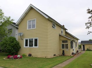 2313 E 3rd St, Superior, WI 54880