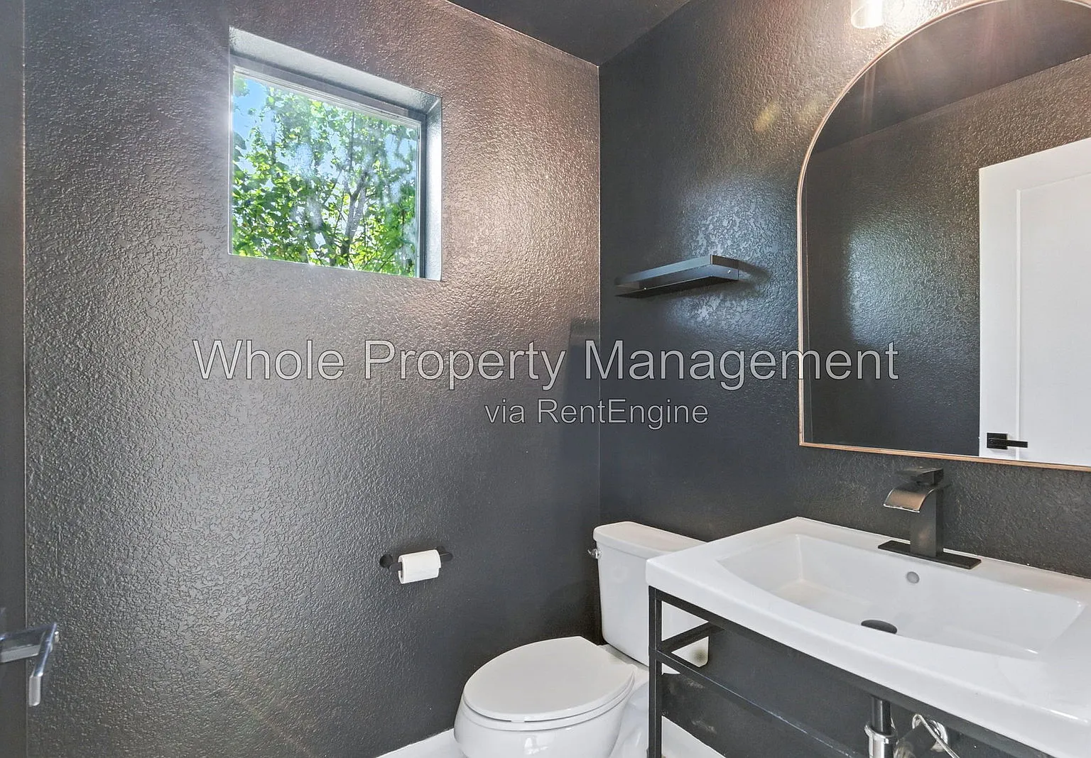 4 bed, 4.0 bath, 3082 sqft, $3,850 — Photo 4