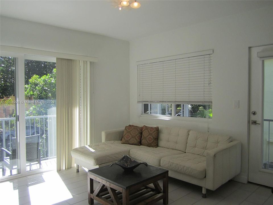 1st image of 740 Meridian Ave #21
