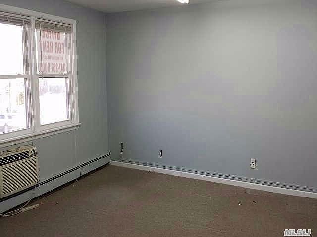 1st image of 10035 Metropolitan Ave