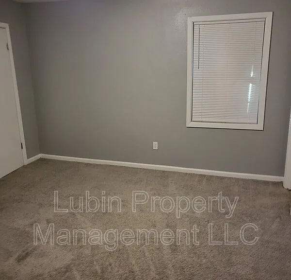 3761 Maple Leaf Cv — Photo 3