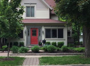 416 Liberty St, Dundee, IL 60118