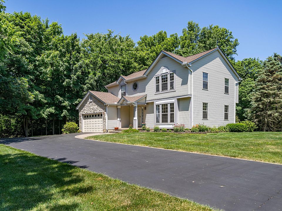7744 Pinehill Rd, Lewis Center, OH 43035 Zillow