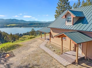 6523 Camp Naborlee Rd, Fruitland, WA 99129