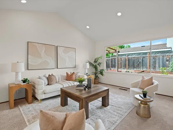 663 Smoke Tree Way, Sunnyvale, CA 94086