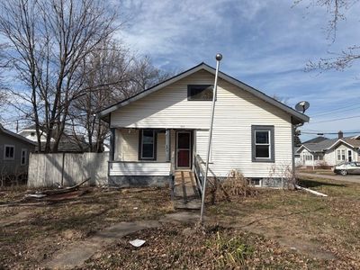 426 S 4th Ave W, Newton, IA, 50208
