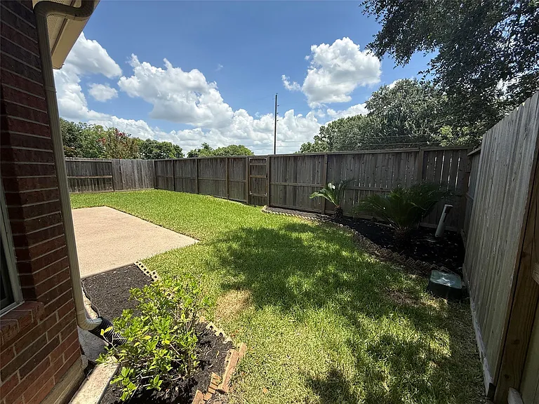 1627 Penmark Ln — Photo 3