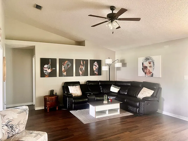 4731 Whitewater Ln — Photo 4