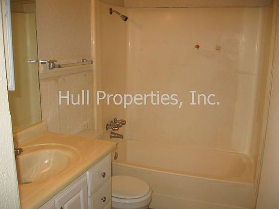 5th image of 309 E Grady Dr
