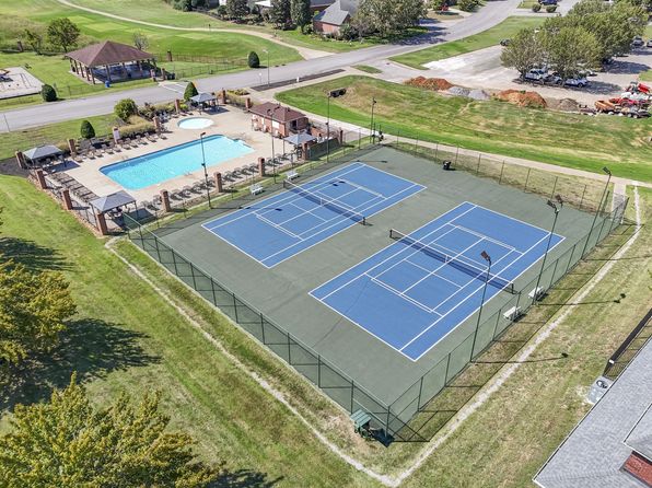 427 Council Bluff Pkwy, Murfreesboro, TN 37127
