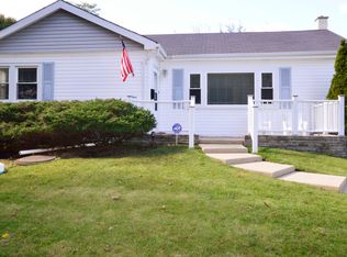 1438 Hoffman Ave, Park Ridge, IL 60068