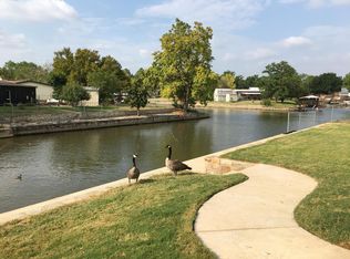 4407 W Fernwood Ct, Granbury, TX 76049
