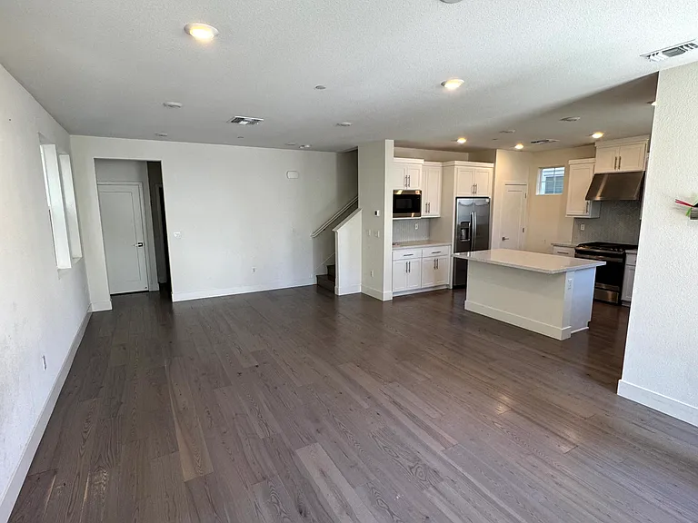 9755 Pontoon Way — Photo 6