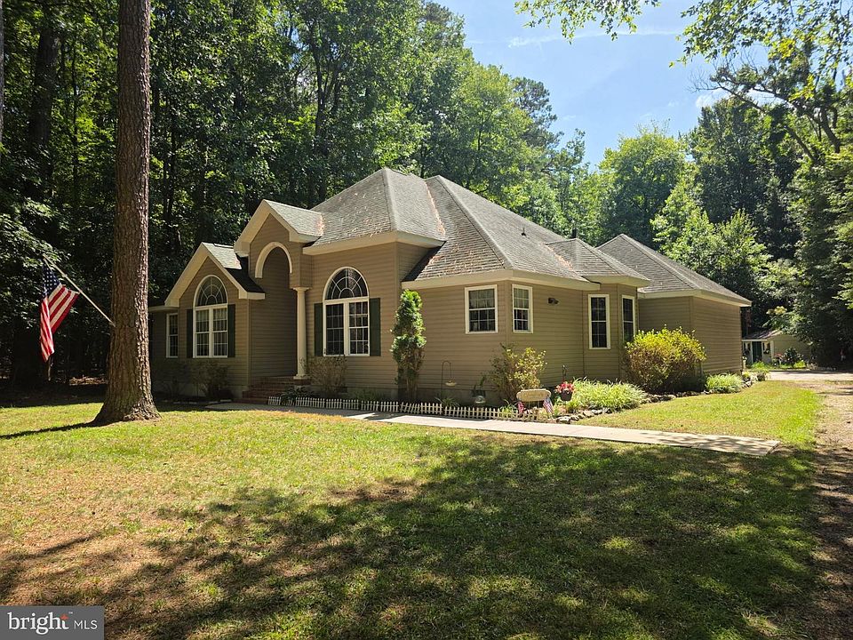 1st image of 7407 Cherry Walk Rd