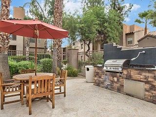 Poolside BBQ Gas Grills