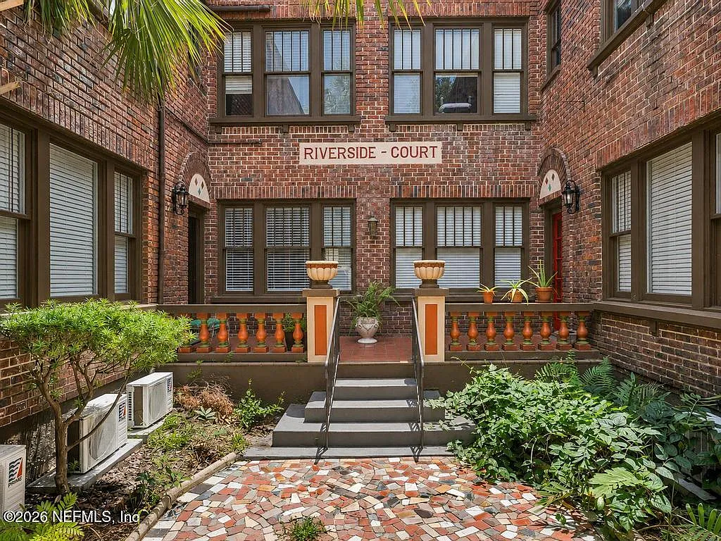 1 bed, 1.0 bath, 750 sqft, $1,375 — Photo 3
