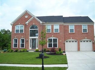 258 Ridgepointe Dr, Cold Spring, KY 41076