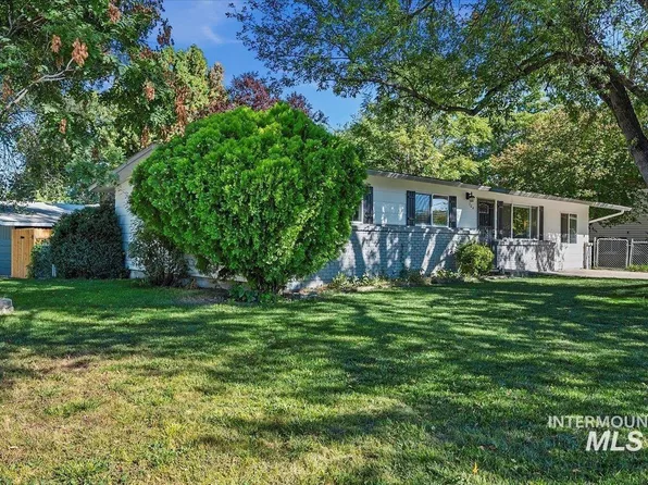 704 Hudson Dr, Nampa, ID 83651