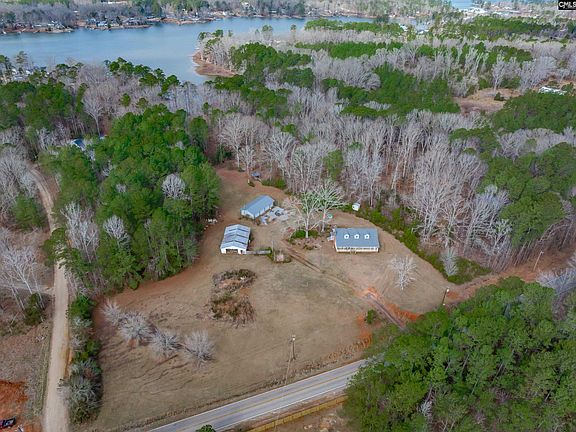 3rd image of 264 Lewie Rd