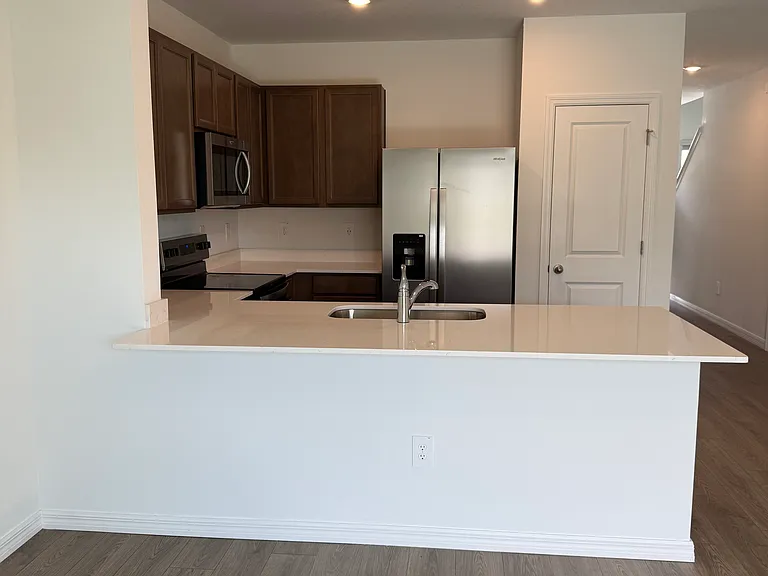 17510 Spanish Oak Loop — Photo 8