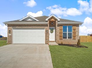 1415 E Riverton Road, Nixa, MO 65714