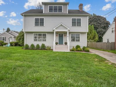 687 Stillson Rd, Fairfield, CT, 06824