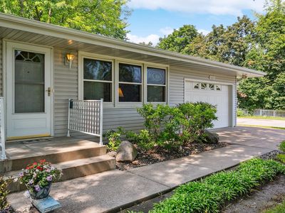 1025 County Road 101, Minneapolis, MN, 55447