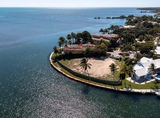 31 Angelfish Cay Dr, Key Largo, FL 33037