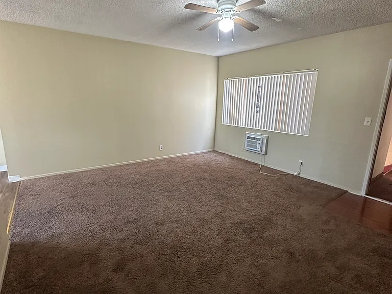 3437 Belcroft Ave — Photo 7