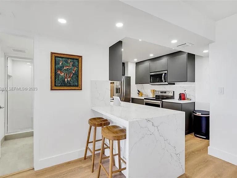 780 NE 69th St #1108 — Photo 9