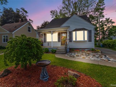 24921 Notre Dame St, Dearborn, MI, 48124