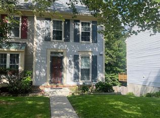 3801 Water Drop Ct, Burtonsville, MD 20866
