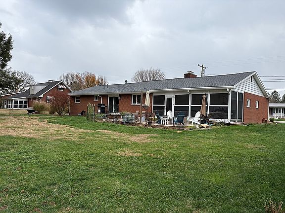 4th image of 201 Bohl Dr