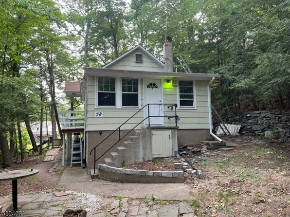 58 Eatontown Rd, West Milford Twp., NJ 07421