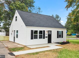 102 Forrest St, Manassas Park, VA