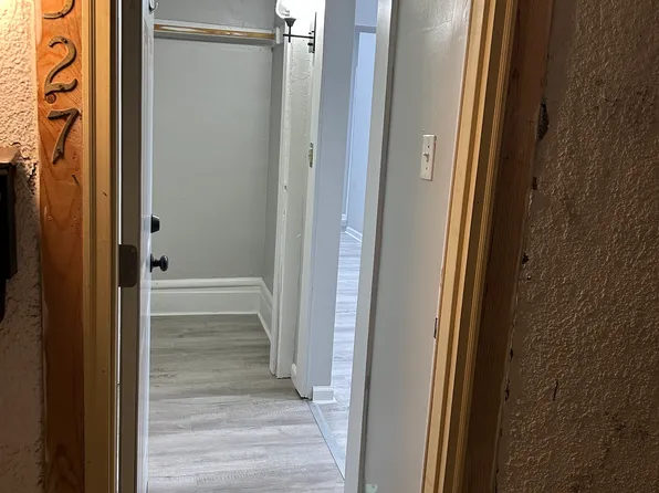 327 Wilson Ave, Columbus, OH 43205