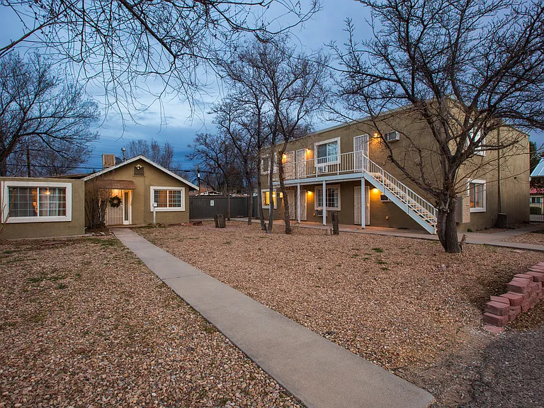 Updated Studio Tucked off the Beaten Path Just 3 Blocks to UNM — Photo 21